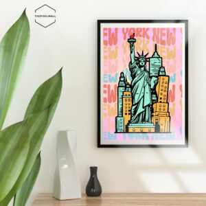 Statue of Liberty with NYC skyline in bold, colorful illustration. Repeating 